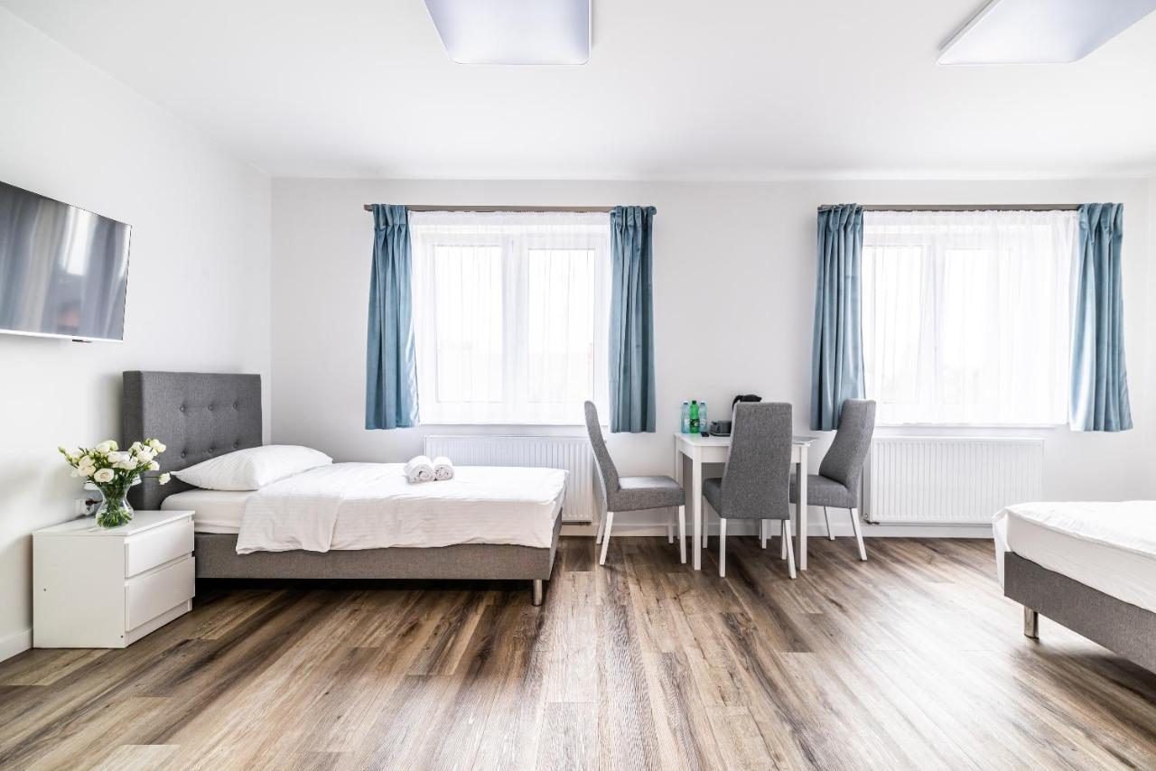 Expo Hostel Kielce Extérieur photo